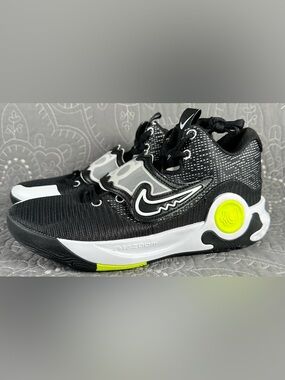 NIKE Men’s KD Trey 5 X Black White Volt Basketball Sneakers NWOT Size 9.5